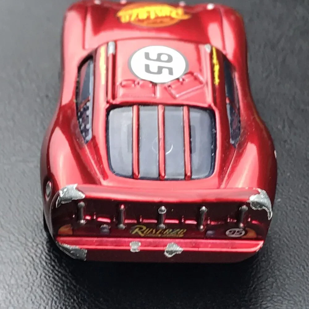 Cars Movie Toy Car 95 Rust-eze Die Cast Lightning McQueen
